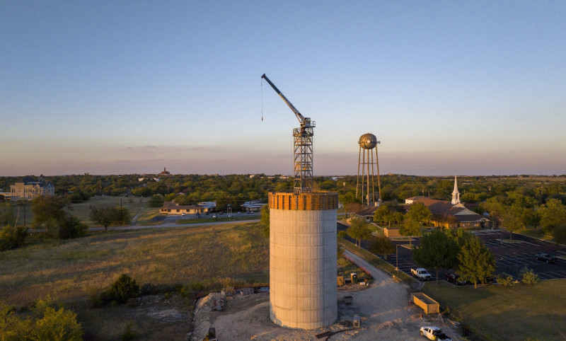 Decatur landscape with water tower in distance