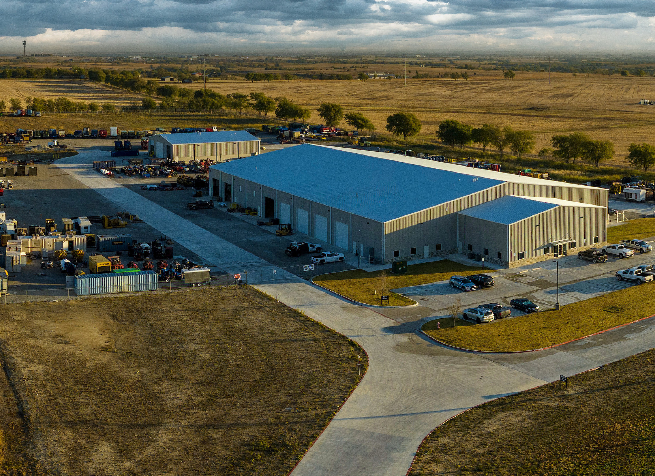 Aerial view of commercial building in decatur